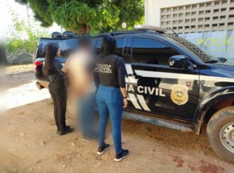 Homem tenta registrar ocorrência de estelionato em delegacia no interior de RR e acaba preso por roubo 10 anos após o crime