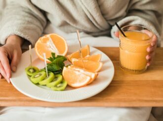 Estudo alerta sobre consumo de líquidos durante as refeições