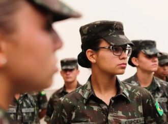 Forças Armadas iniciam alistamento voluntário feminino