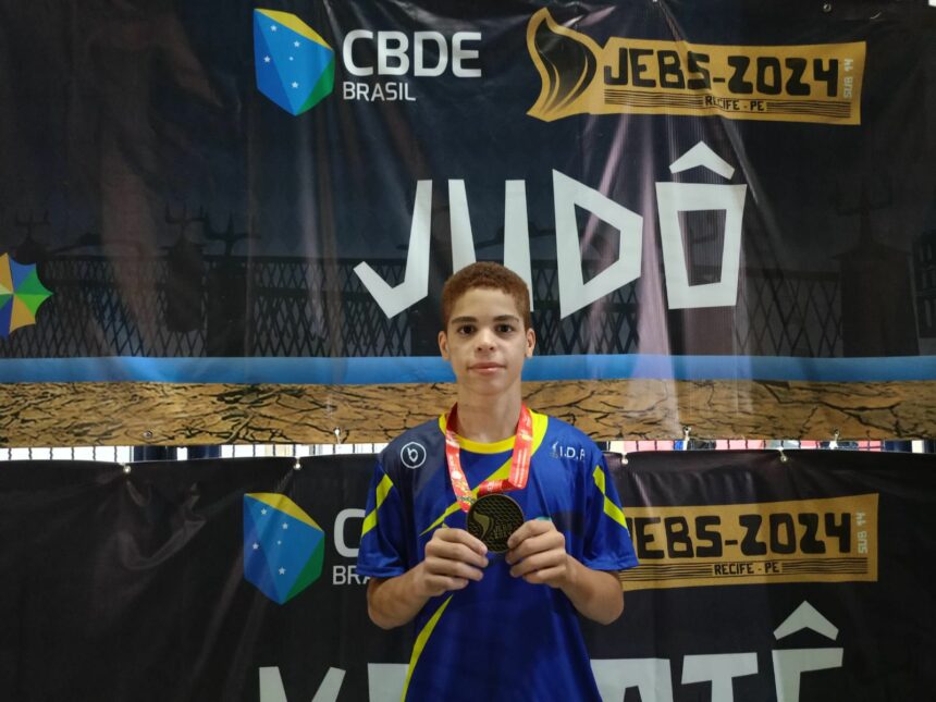 Brilhou: aluno do Centro de Iniciação Esportiva de Boa Vista é medalhista nos Jogos Escolares Brasileiros em Recife