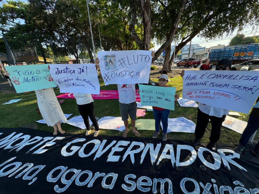 “Chega de mortes”: manifestação pede Justiça pelas mortes de mãe e bebê após complicações em parto na maternidade