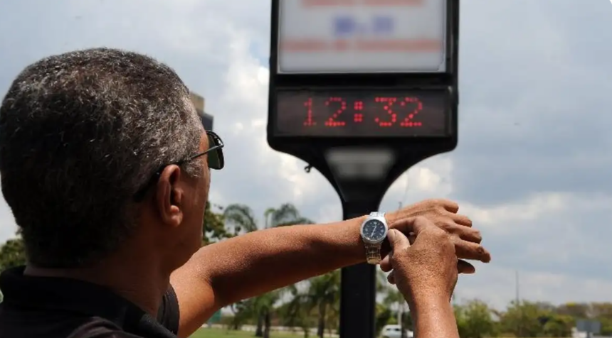 Brasil não adotará horário de verão neste ano