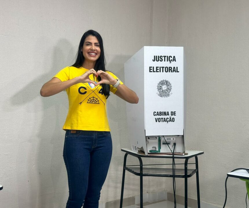 Catarina Guerra vota na Faculdade Cathedral: ‘foi uma campanha limpa, linda e alegre’