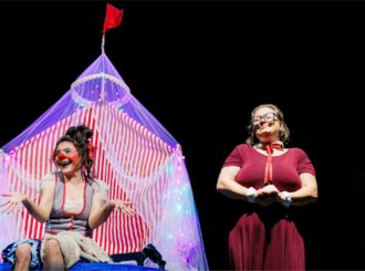 Palco Giratório: Sesc promove evento com apresentação circense e teatral em Boa Vista