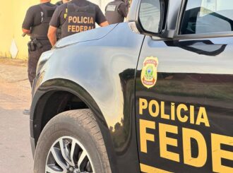 Mulher que aliciou jovem para se prostituir na Guiana após prometer emprego para ela em Boa Vista é alvo da PF