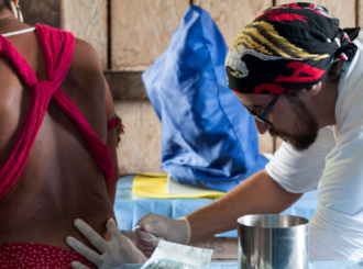 Ministério da Saúde entrega sete Polos Bases e reabre 100% dos serviços de atendimento no território Yanomami