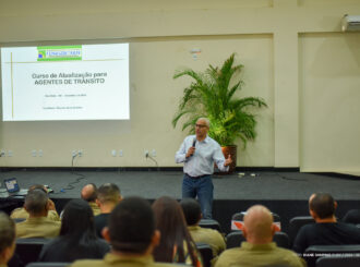 Agentes de trânsito de Boa Vista recebem capacitação ministrada por coronel da Polícia Militar de Santa Catarina