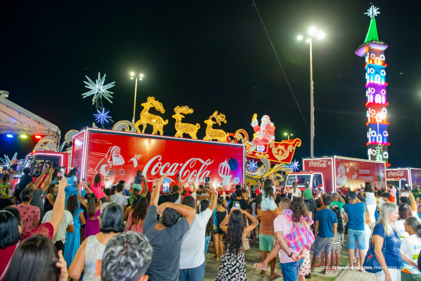 Caravana de Natal da Coca-Cola leva magia e emoção ao Parque do Rio Branco