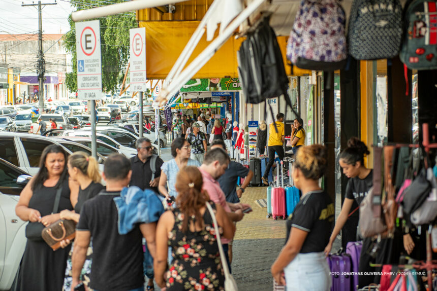 Procon Boa Vista dá dez dicas para fazer compras seguras no período natalino