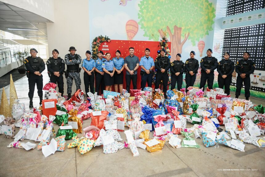 Papai Noel dos Correios: Guarda Municipal adota cartinhas de 200 crianças em Boa Vista