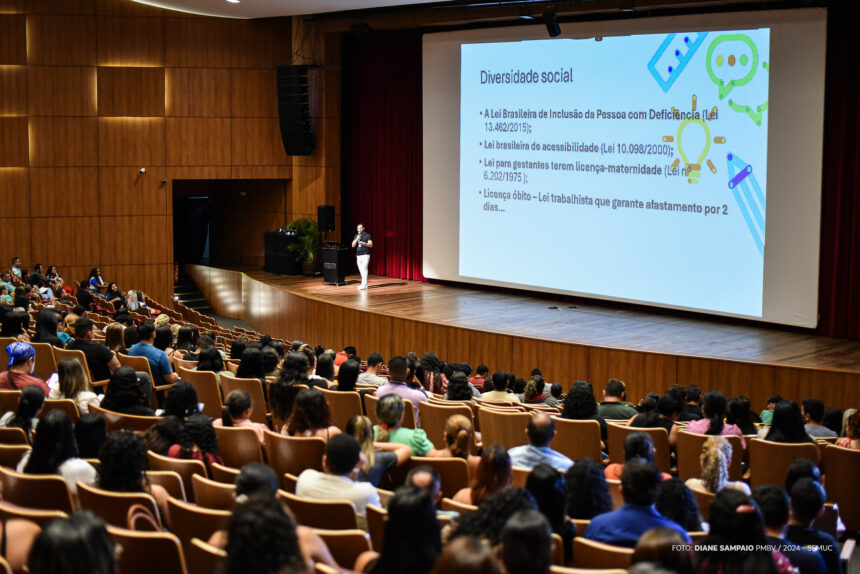 Semana Pedagógica capacita mais de 6.500 profissionais da educação da rede municipal de Boa Vista para início do ano letivo 2025