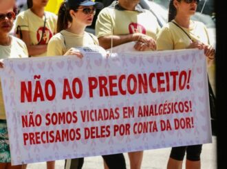 Marcha conscientiza sobre endometriose em Boa Vista