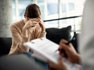 Entenda o que é a depressão de alto funcionamento