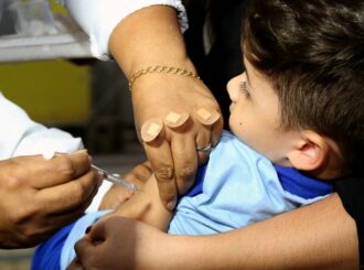  Ministério da Saúde realiza ‘Dia D’ de vacinação contra a gripe neste sábado
