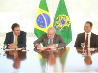 Assinado decreto que define medicina, direito, enfermagem, odontologia e psicologia como cursos 100% presenciais