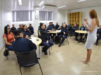 Patrulha Maria da Penha: GCMs de Boa Vista participam de capacitação sobre atendimentos a vítimas de violência doméstica