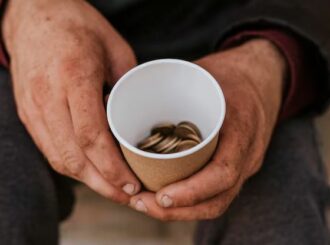 ‘Acredita no Primeiro Passo’: Governo Federal regulamenta programa que oferta microcrédito para famílias em situação de vulnerabilidade