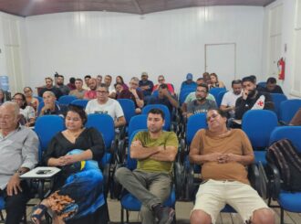 Servidores da Cerr pedem apoio de parlamentares contra possível demissão em massa