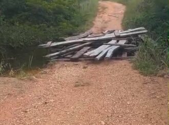 Nem ponte e nem estrada: abandono da Comunidade Mutum escancara o descaso com os povos indígenas no Uiramutã