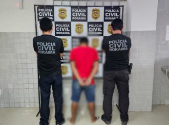 Jovem de 20 anos que usava casa da irmã para o tráfico de drogas é preso em Caracaraí