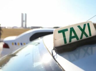 Governo Federal isenta taxistas de taxa de verificação de taxímetros