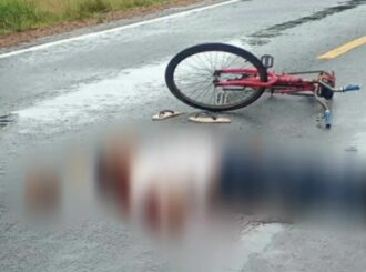 Motorista foge após atropelar e matar ciclista em rodovia federal no interior de RR