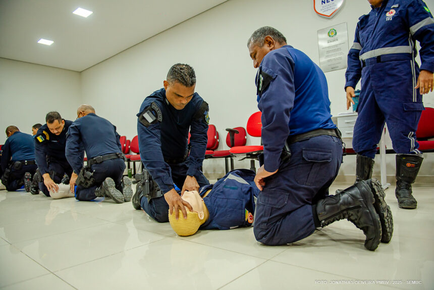 Samu BV capacita agentes da Guarda Municipal em primeiros socorros