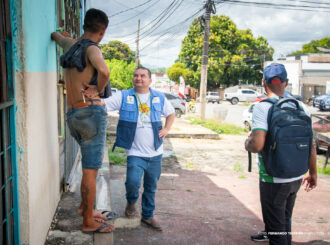 Ação social em Boa Vista oferece atendimento médico, cortes de cabelo e alimentação à população em vulnerabilidade