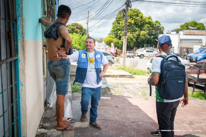 Ação social em Boa Vista oferece atendimento médico, cortes de cabelo e alimentação à população em vulnerabilidade