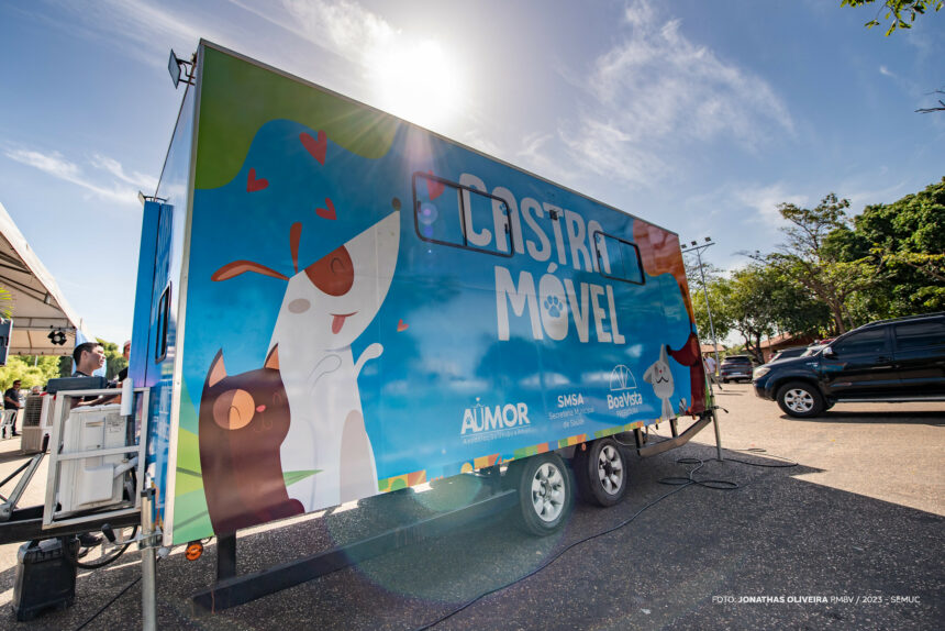 Castra Móvel chega ao bairro União para atendimento a cães e gatos machos