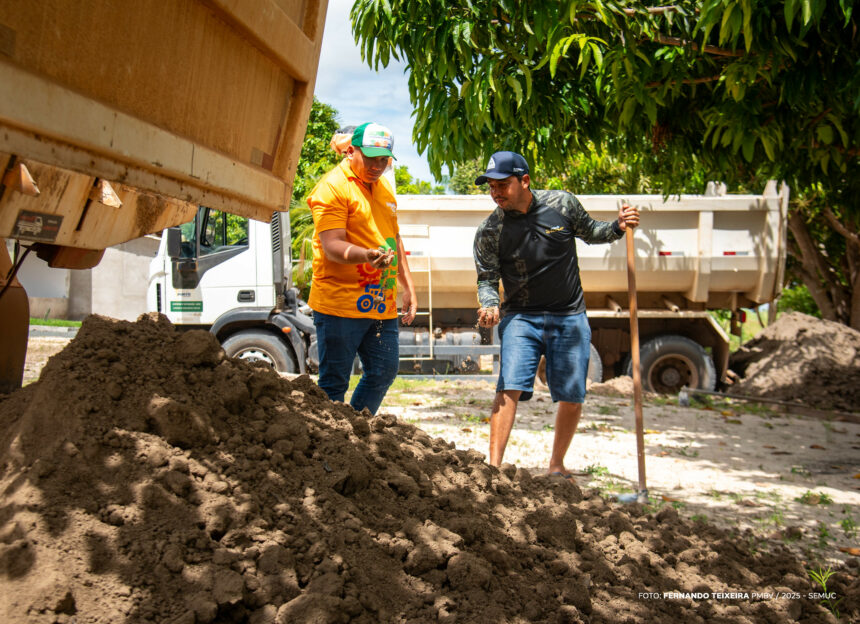 Mais de 1.600 toneladas de calcário são entregues a agricultores familiares para preparo de solo