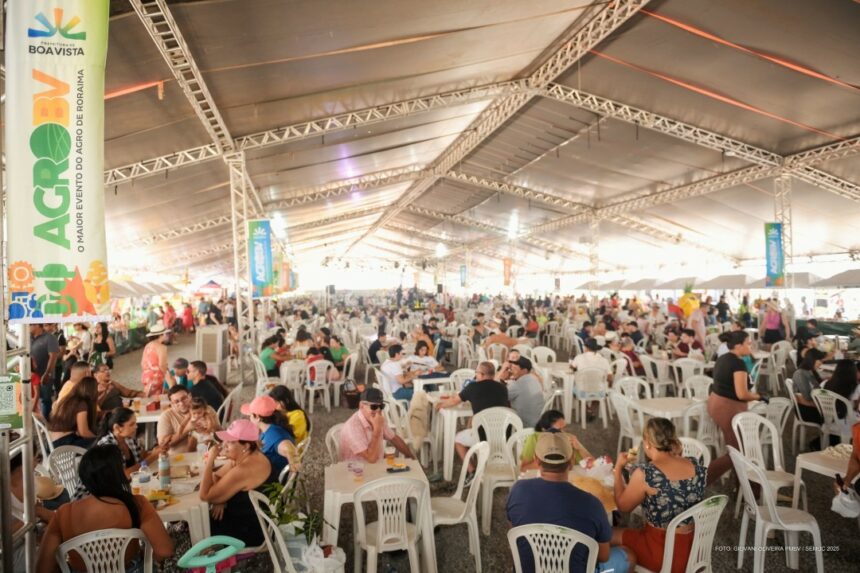 Paçoca, farinha e frutas: sabores regionais da agricultura familiar são destaque da praça de alimentação da AgroBV 2025