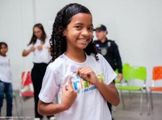 Crianças aprendem sobre combate à violência contra mulher em Boa Vista