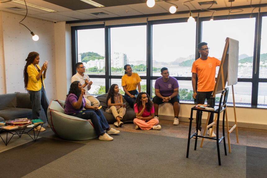 Curso gratuito oferece 500 vagas para jovens de Roraima em busca do primeiro emprego