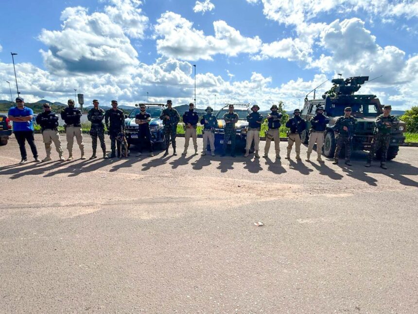 Operação conjunta em Pacaraima apreende diversos produtos e retêm 40 veículos irregulares estimados em R$ 1,5 milhões