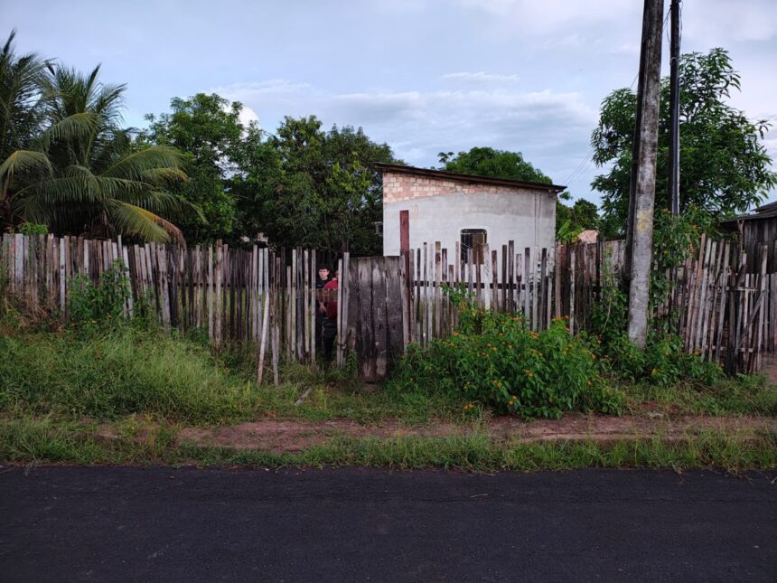 Jovem mantida em cárcere privado pelo ex-namorado é resgatada em Caracaraí