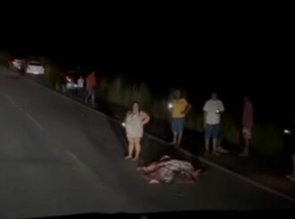 Motociclista morre após bater em carro na BR-174