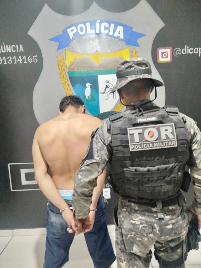 Jovem foragido da Justiça por violência doméstica é preso em bar no bairro Nova Cidade