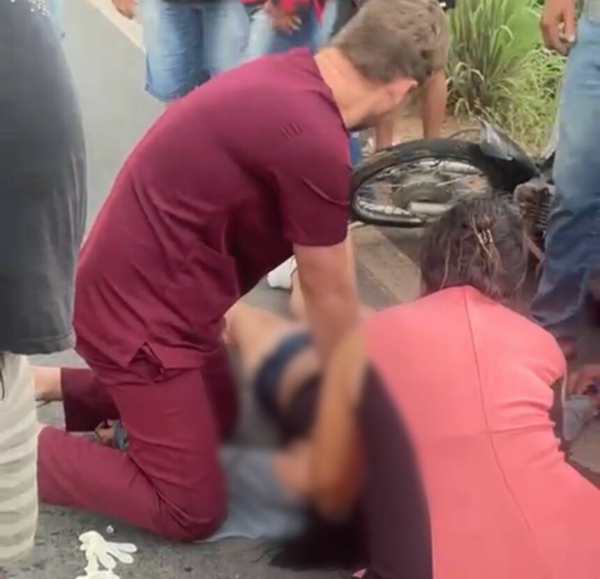 Mulher morre após batida frontal entre duas motos em Boa Vista