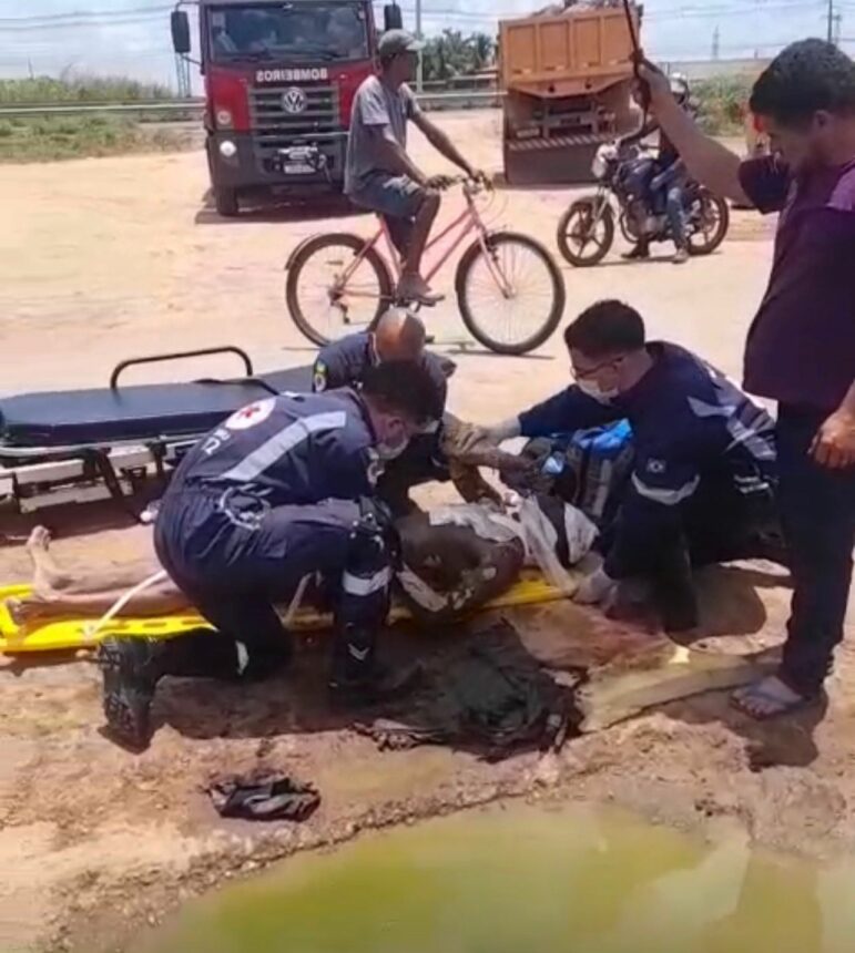 Motociclista bate em caçamba e tem corpo tomado por chamas em Boa Vista