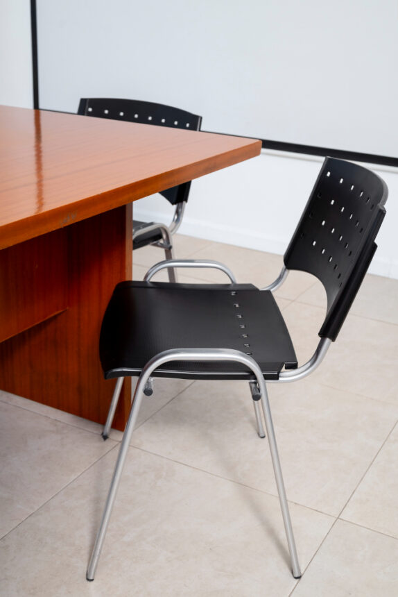 Governo de Roraima pretende gastar R$ mais de 118 milhões com móveis