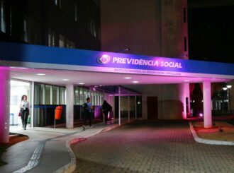 Pessoas com câncer têm direito a benefícios do INSS durante o tratamento