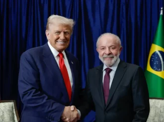 Lula se reúne com Trump na Malásia e discute relações entre Brasil e EUA