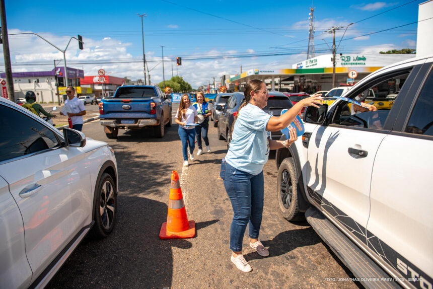 Blitz educativa em Boa Vista alerta população sobre trabalho infantil