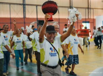 Integrantes do Cabelos de Prata participam de competições em comemoração ao Dia do Idoso