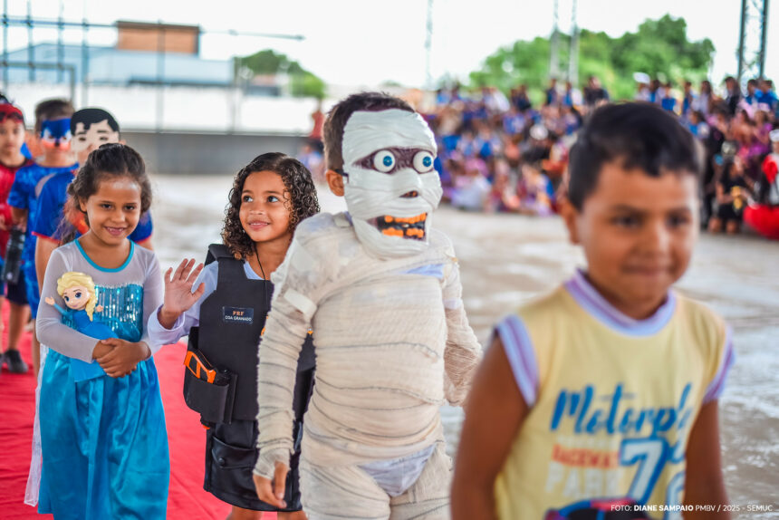 Dia da Fantasia nas escolas de Boa Vista é marcado por alegria, sorrisos e looks icônicos