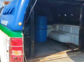 Suspeito de violência doméstica salta de viatura da PM em movimento e morre em Rorainópolis; veja vídeo