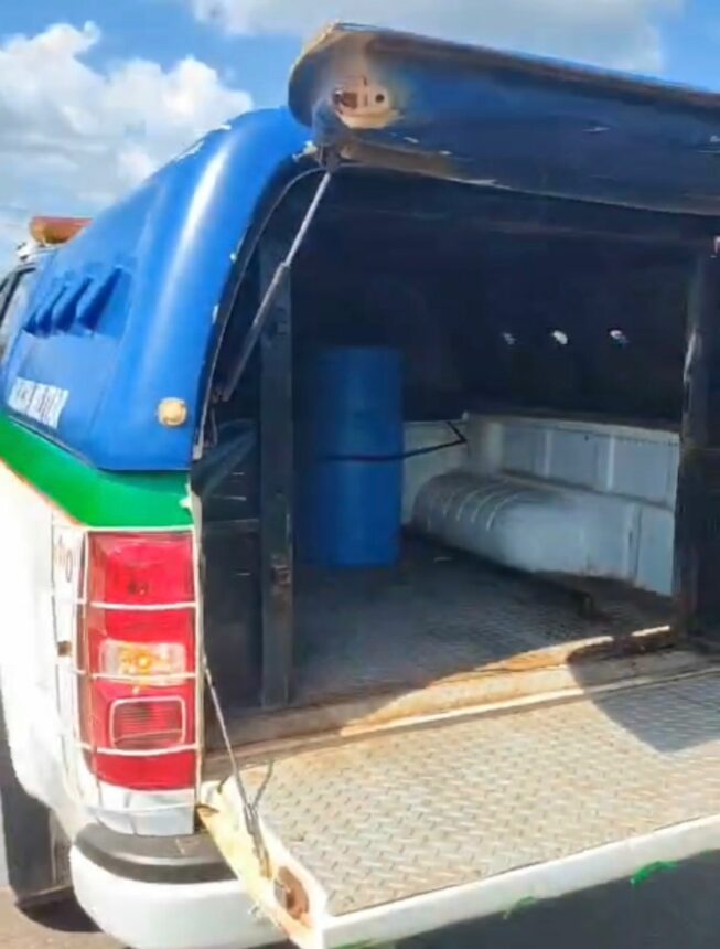 Suspeito de violência doméstica salta de viatura da PM em movimento e morre em Rorainópolis; veja vídeo