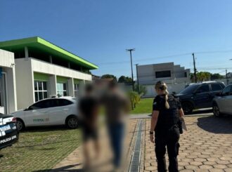 Estudante é preso em Boa Vista por perseguir e ameaçar cortar a cabeça da ex-namorada