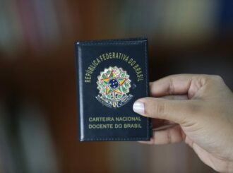 Saiba como solicitar a Carteira Nacional Docente do Brasil